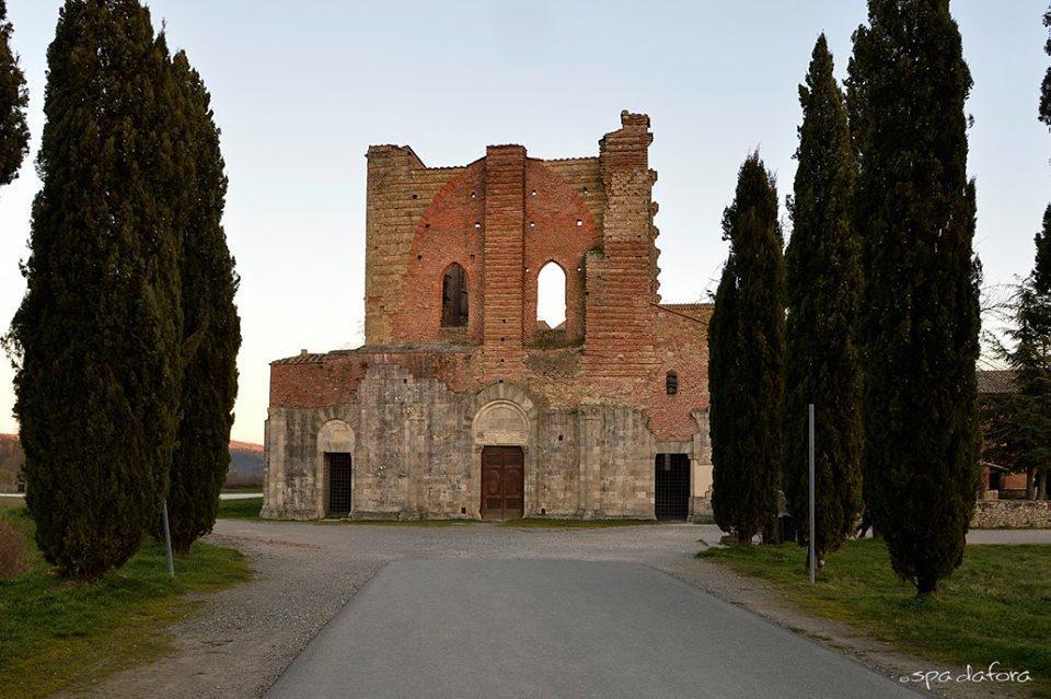 La Palazzina Hotel Chiusdino Eksteriør billede